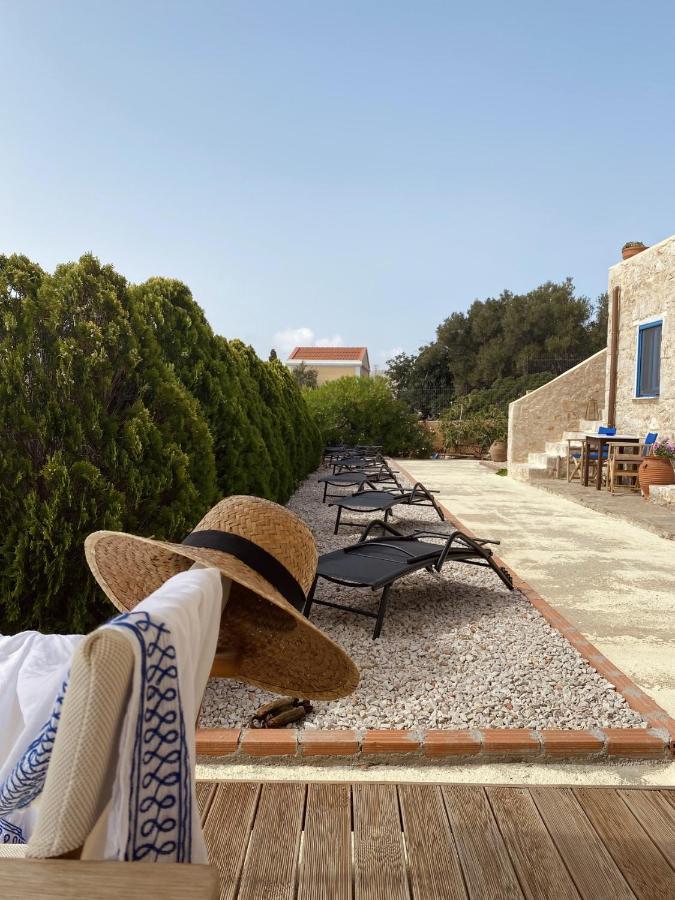 האלקי Marina Castellana Studios II מראה חיצוני תמונה