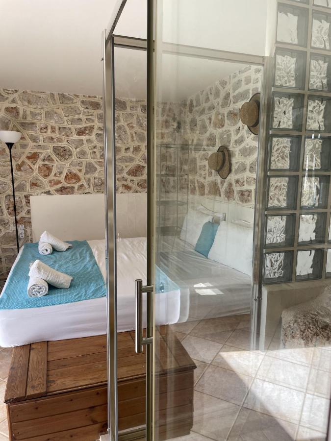האלקי Marina Castellana Studios II מראה חיצוני תמונה